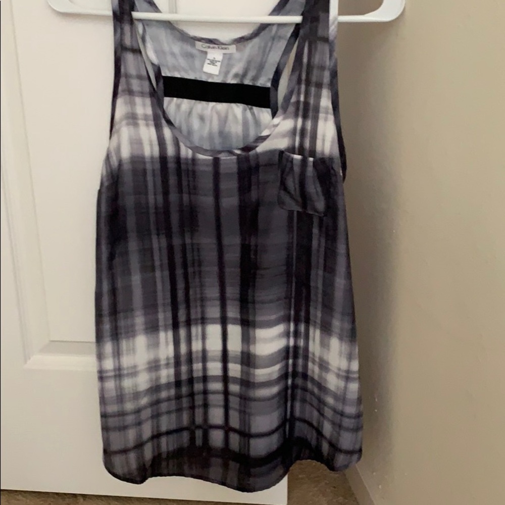 Black and white patterned tank!